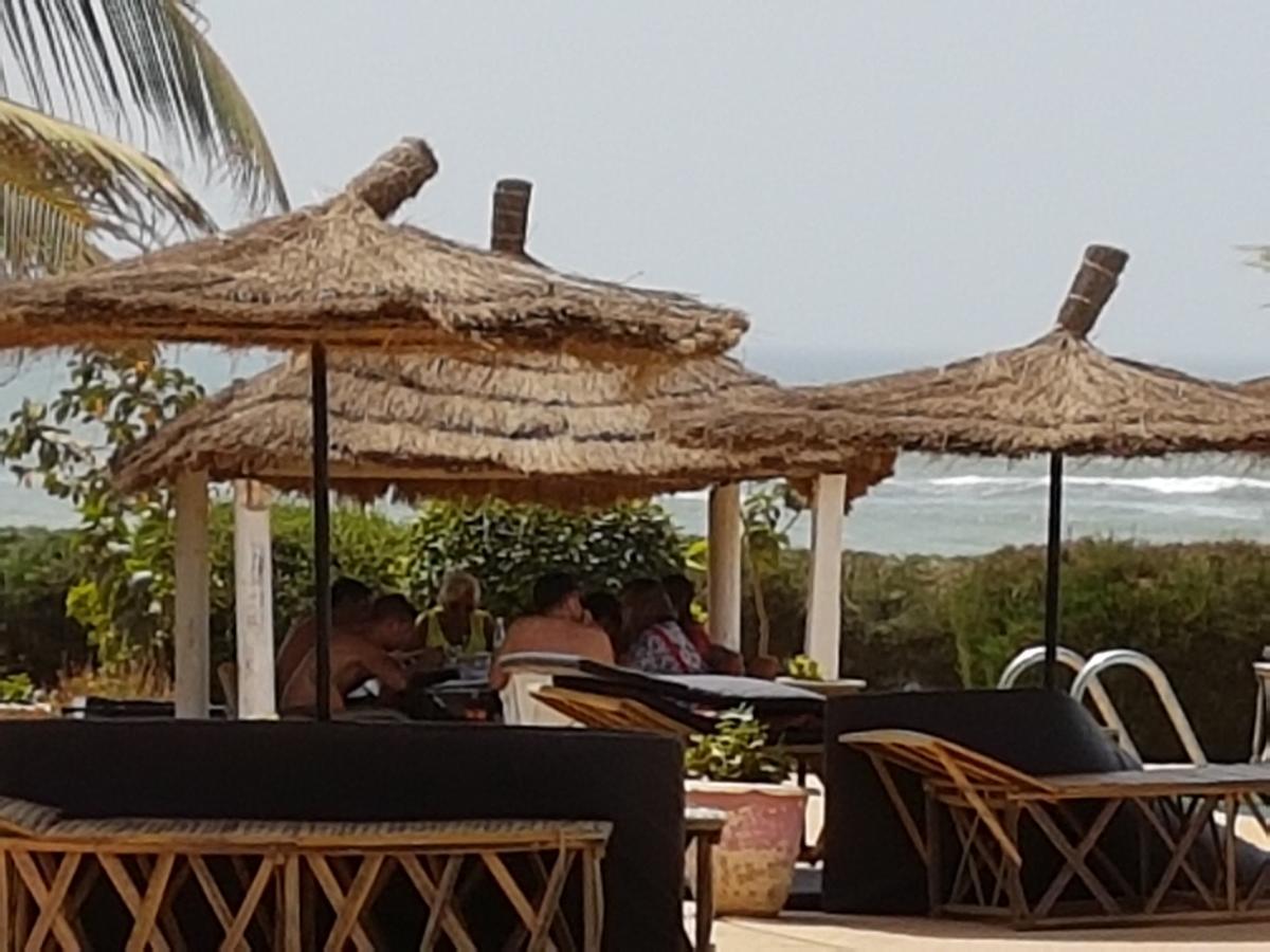 ホテルTerre D'Afrique Popenguine エクステリア 写真